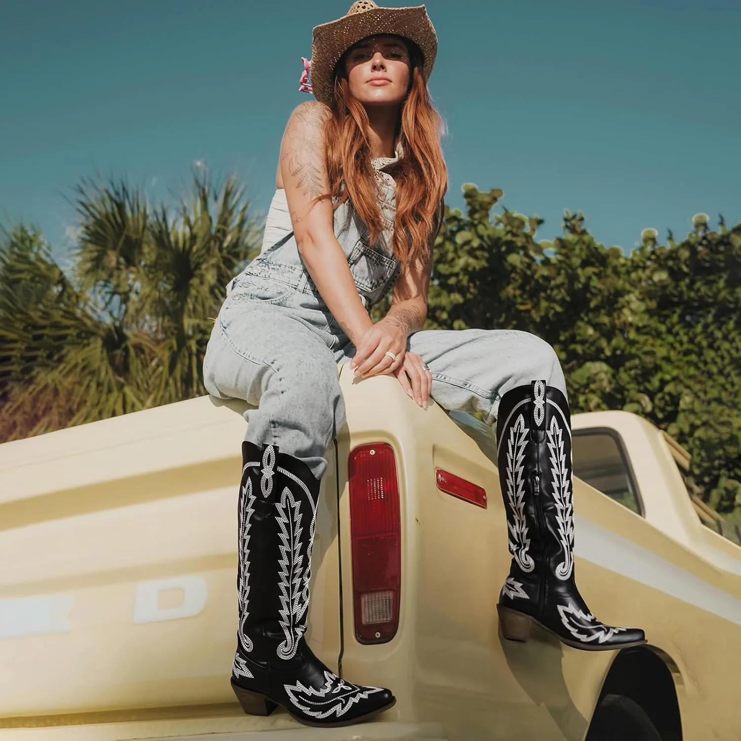 Cozivwaiy Women Knee High Cowboy Boots Embroidered Western Cowgirl Boot Chunky Heel Country Shoes Pointed Toe Pull On Zipper