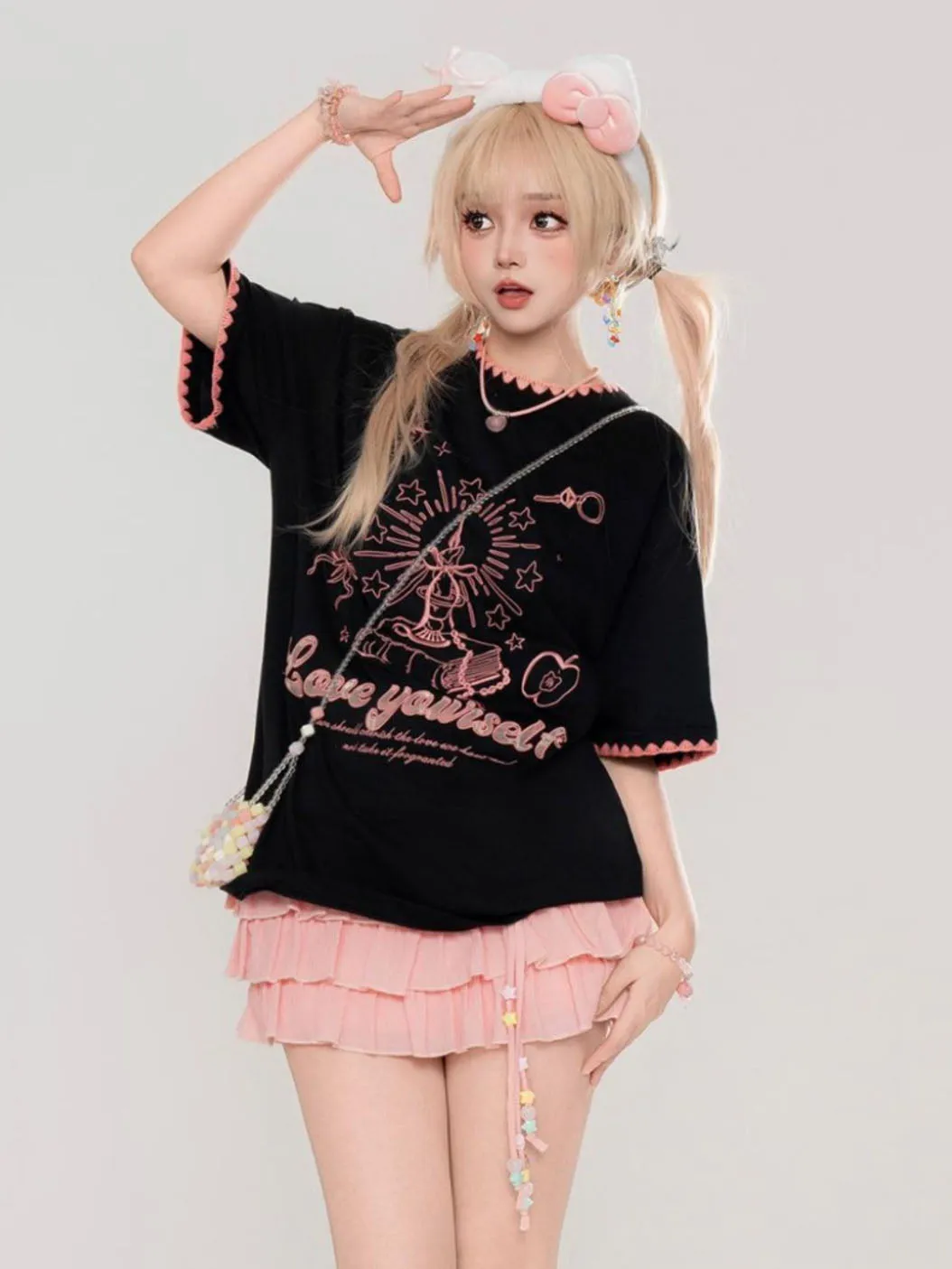 Korean-style black sweet cartoon print loose short-sleeve t-shirt